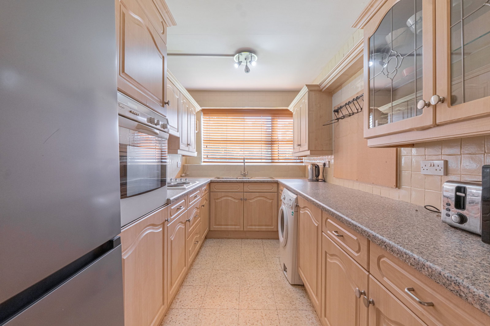 Apartment for sale in Birmingham, St. Georges Close, Birmingham, B15 3TP