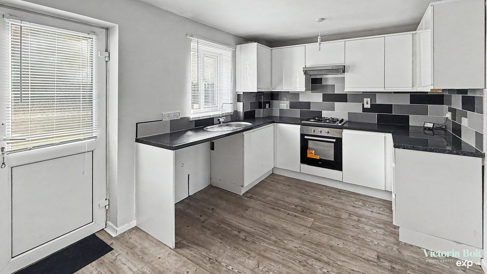 Terraced House in Plympton 4