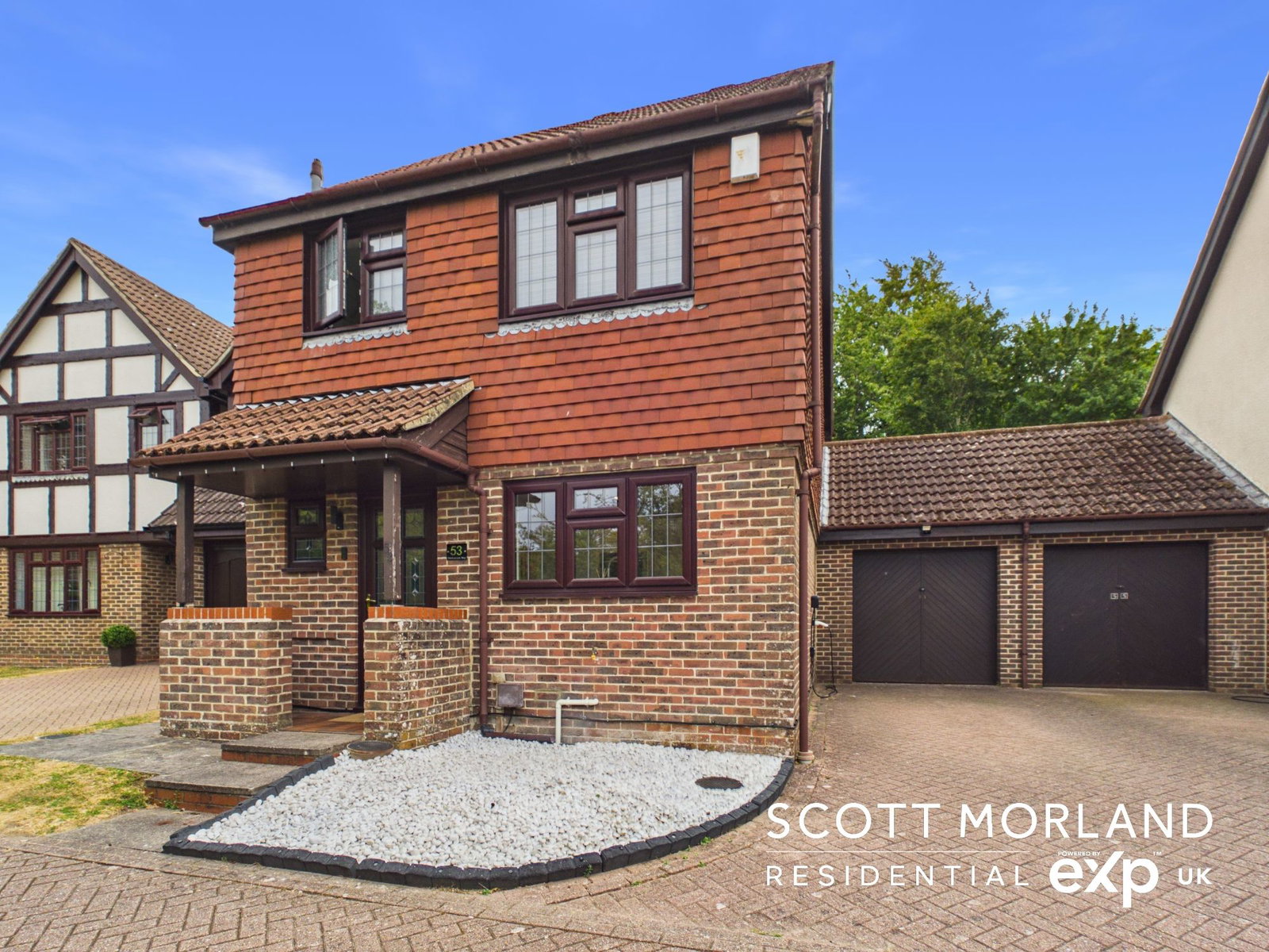Detached House in Basingstoke