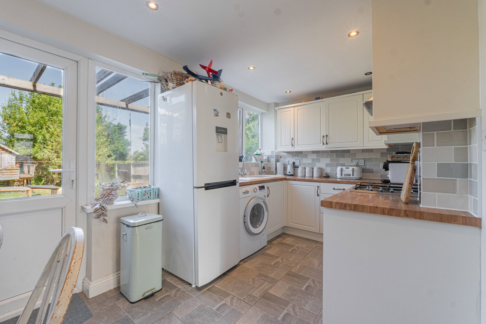 Semi Detached House for sale in Birmingham, Lickey Road, Rednal, Birmingham, B45 8TE