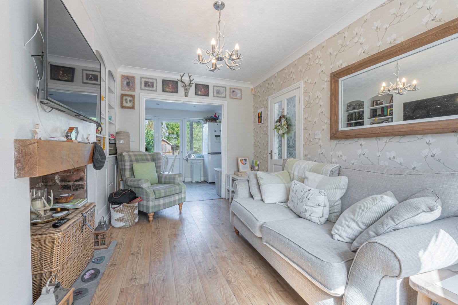 Semi Detached House for sale in Birmingham, Lickey Road, Rednal, Birmingham, B45 8TE