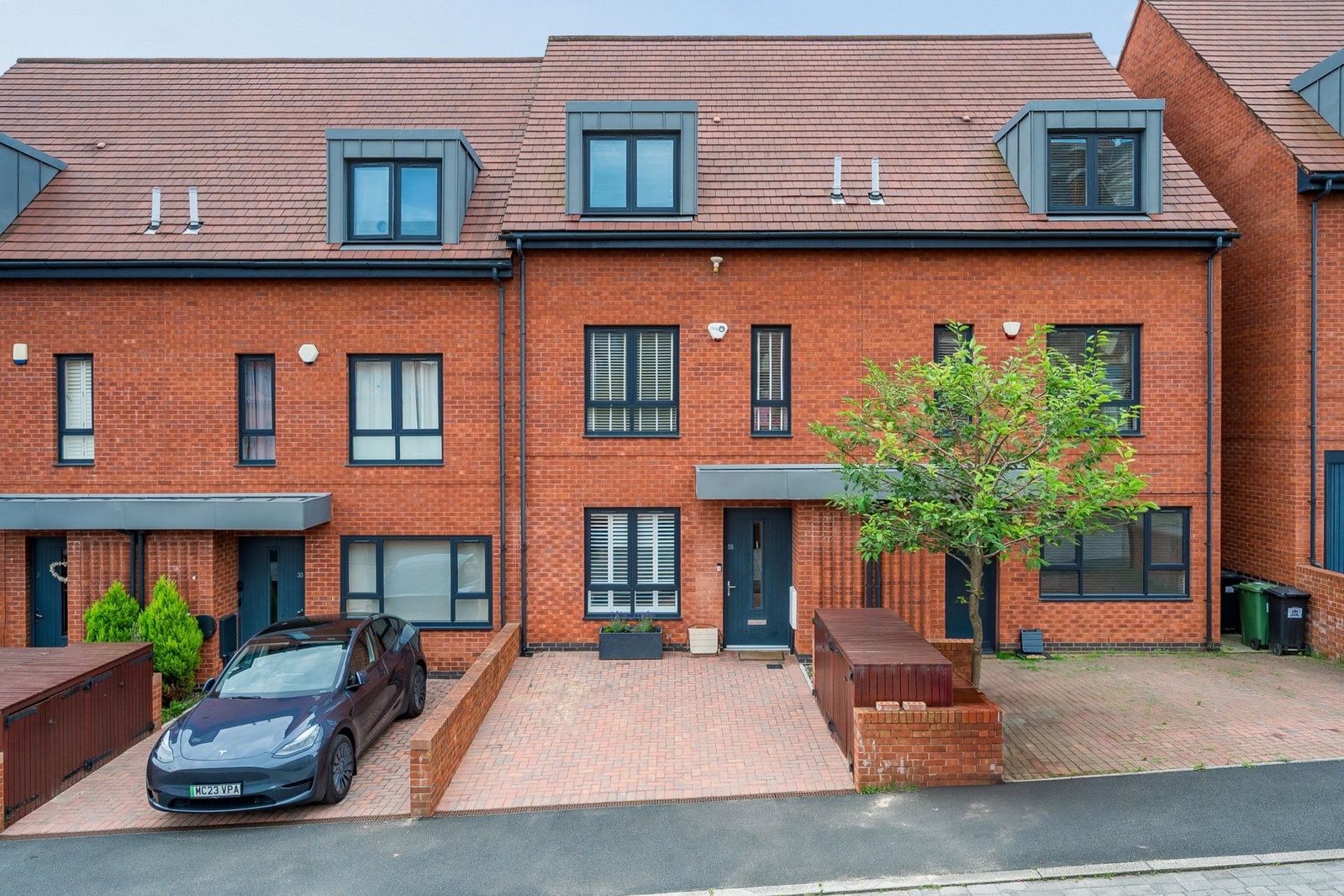 Terraced House for sale in Cheadle, Pennington Gardens, Cheadle, SK8 2GN, 1583 m²