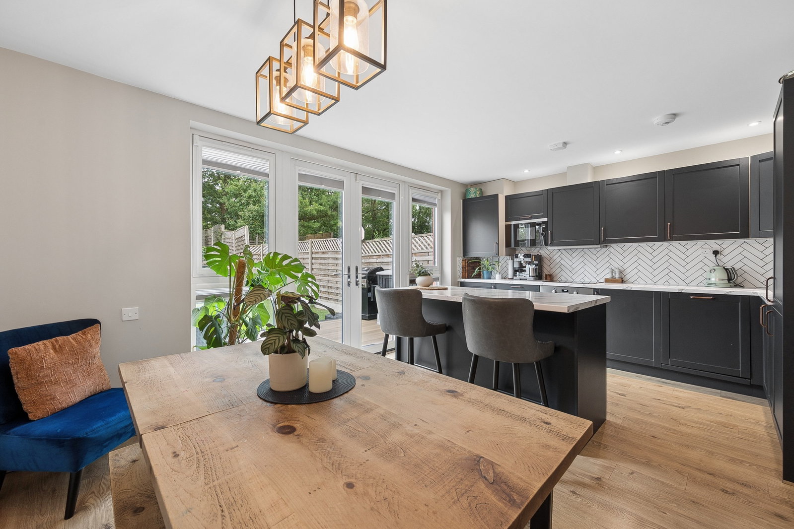 Terraced House for sale in Cheadle, Pennington Gardens, Cheadle, SK8 2GN, 1583 m²