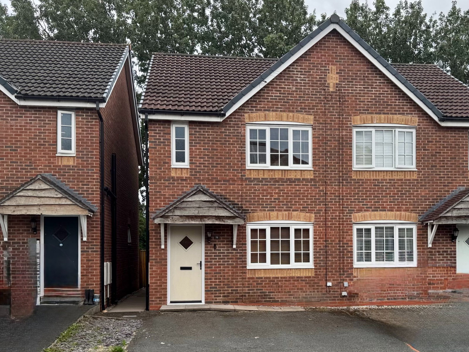 Semi Detached House in Preston
