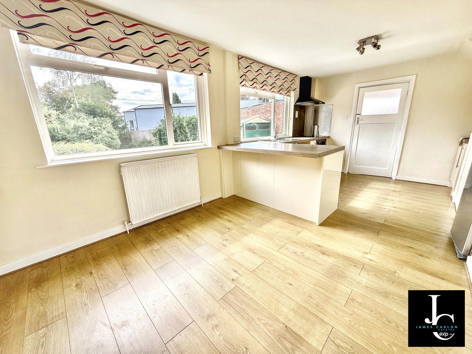 Semi Detached House in Telford