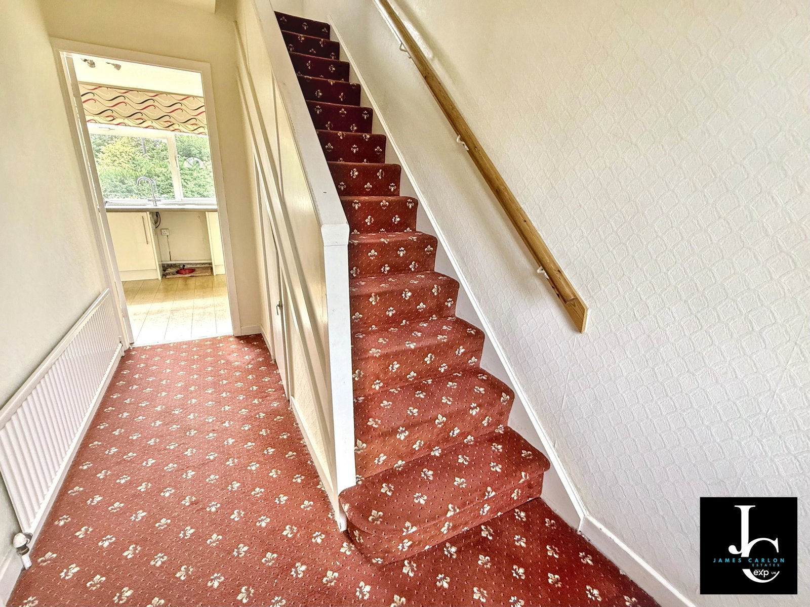 Semi Detached House in Telford