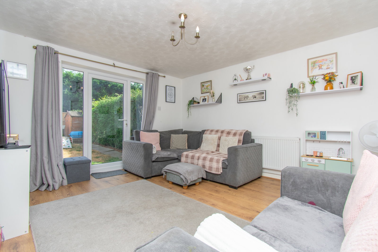 End Of Terrace House in Leicester 5