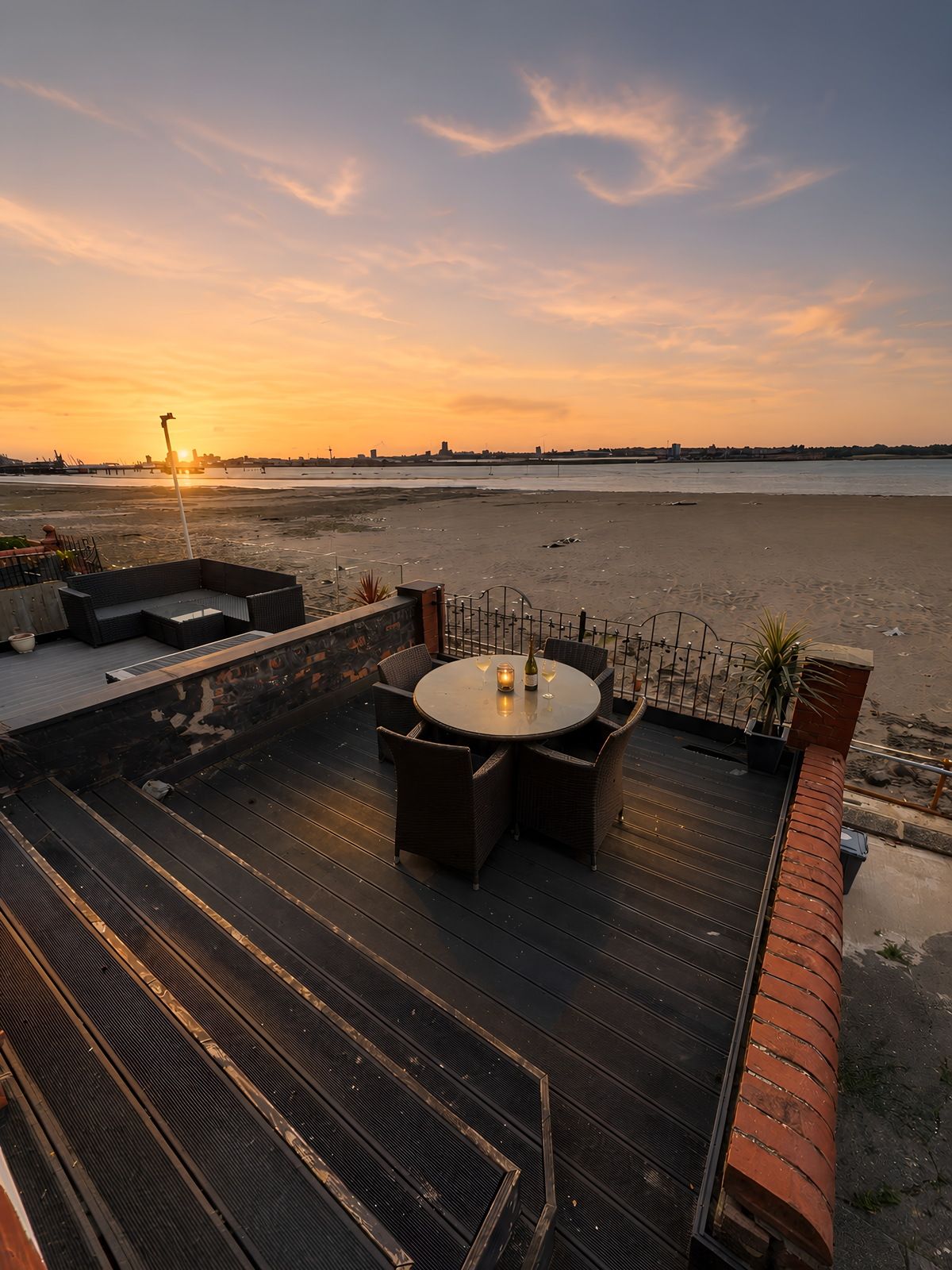 Terraced House for sale in Wirral, The Esplanade, Wirral, CH62 1EH