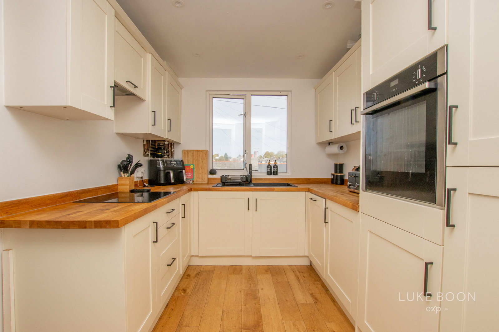 Terraced House in Plymouth 4