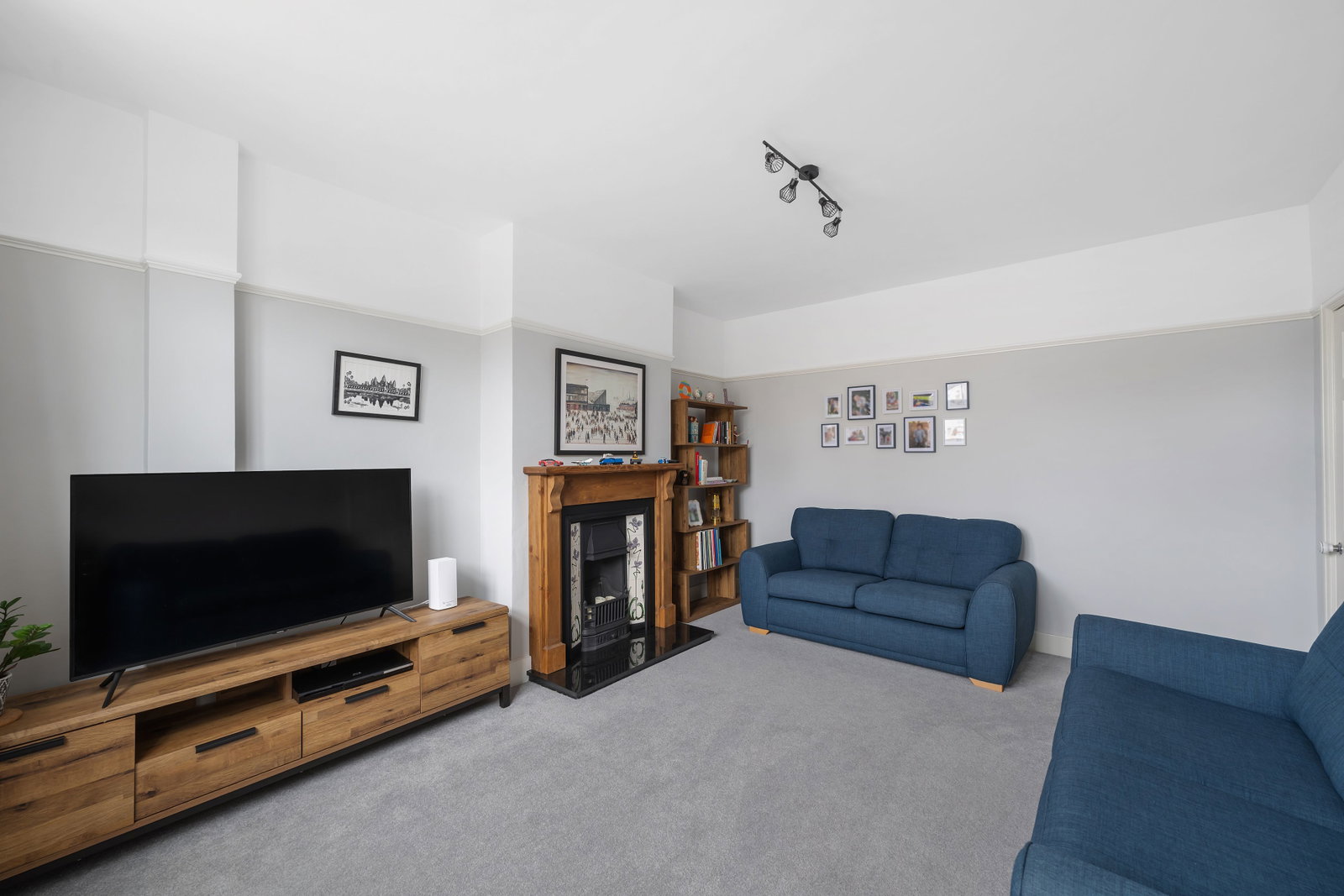 Terraced House for sale in London, Cobden Road, London, SE25, 1424 m²