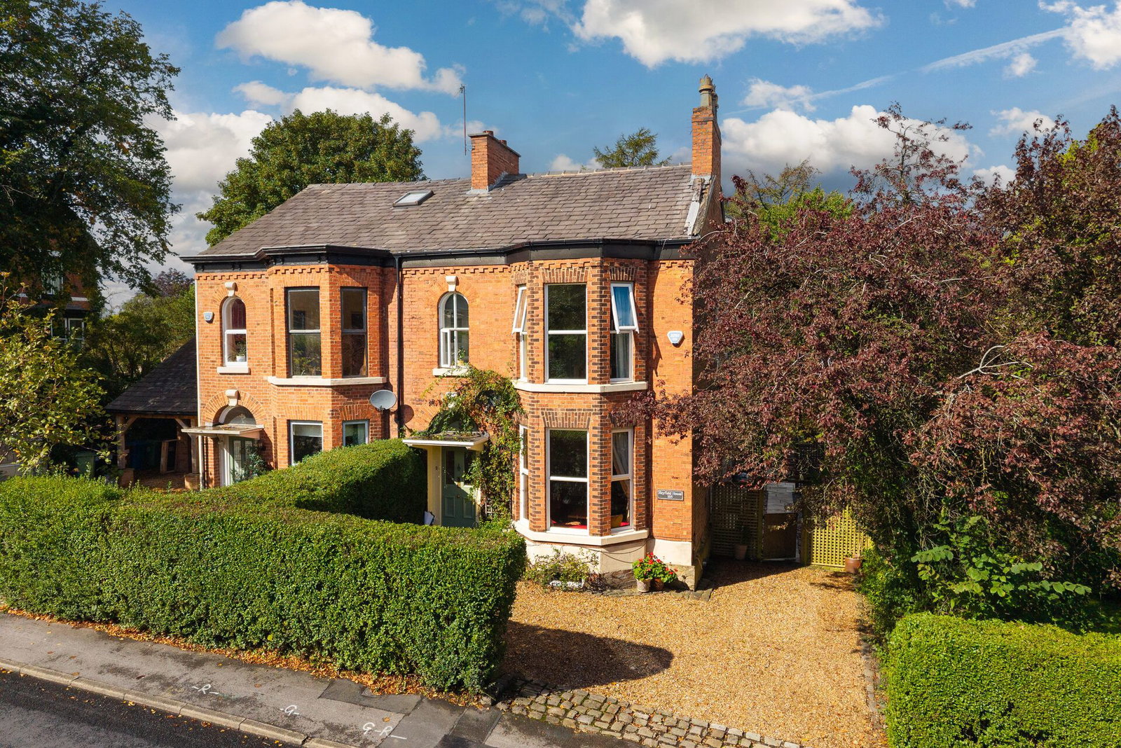Semi Detached House for sale in Stockport, Station Road, Marple, Stockport SK6, 2382 m²