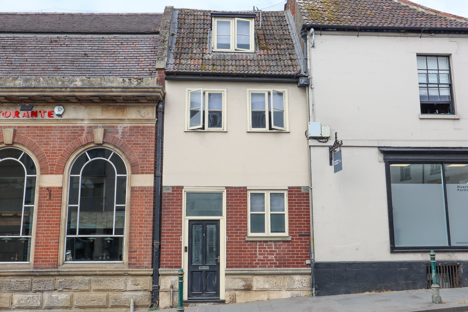 Terraced House in Calne