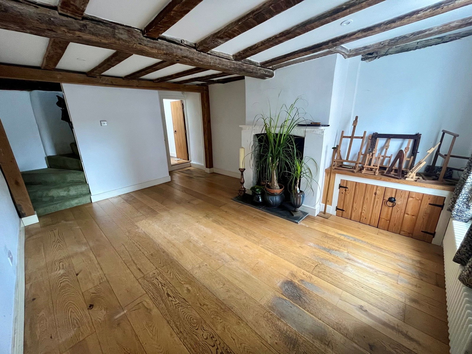 Terraced House in Bushey