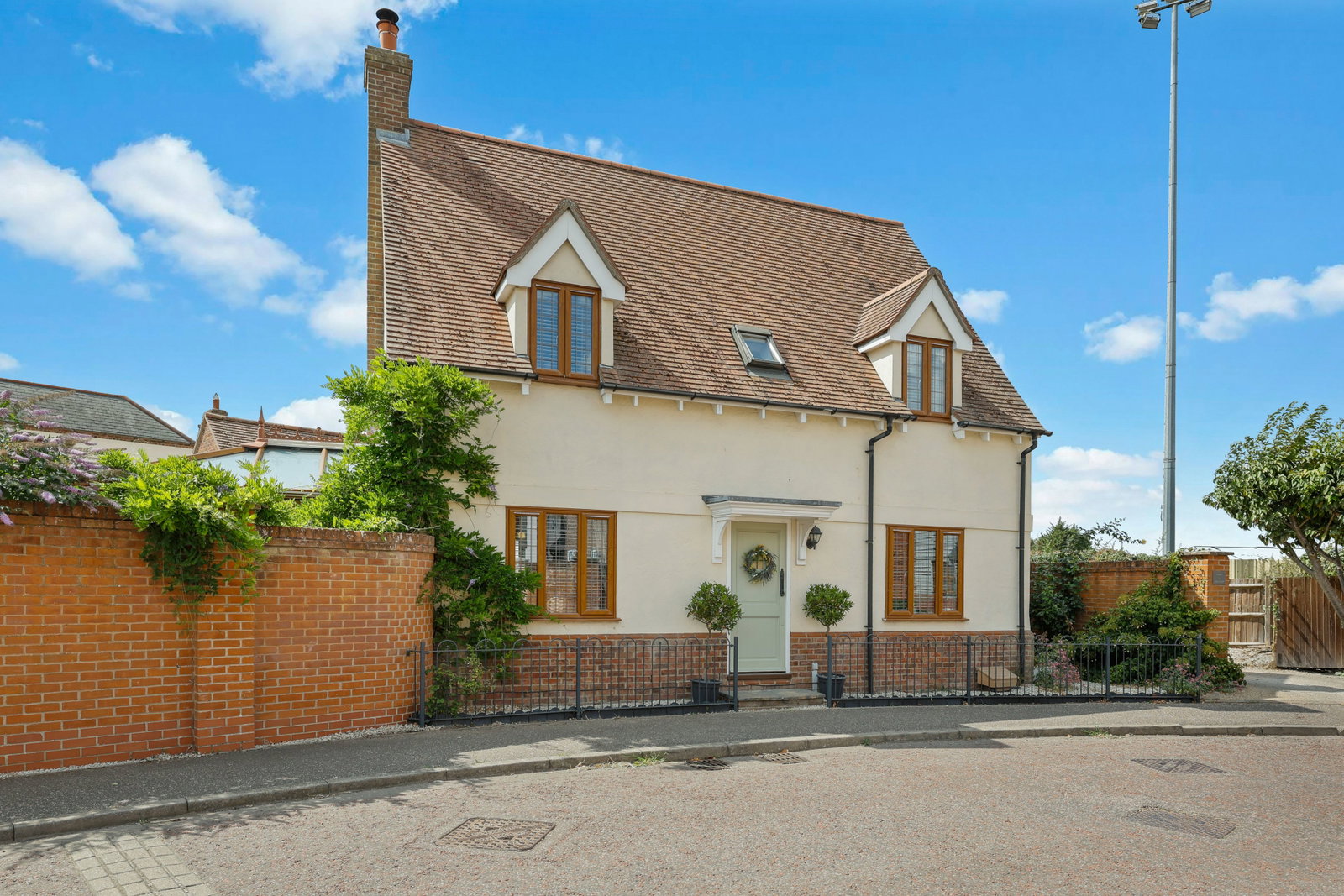 Detached House in Colchester