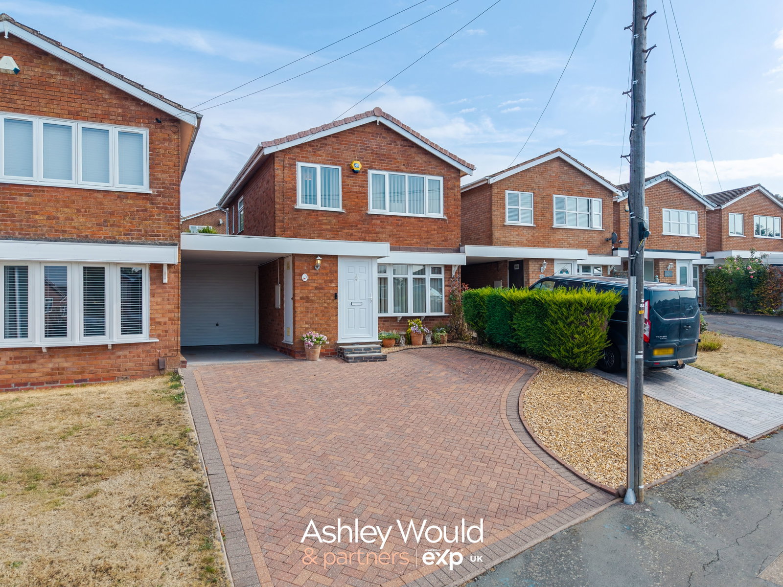 Link Detached House for sale in Halesowen, County Park Avenue, Halesowen, B62 8SP