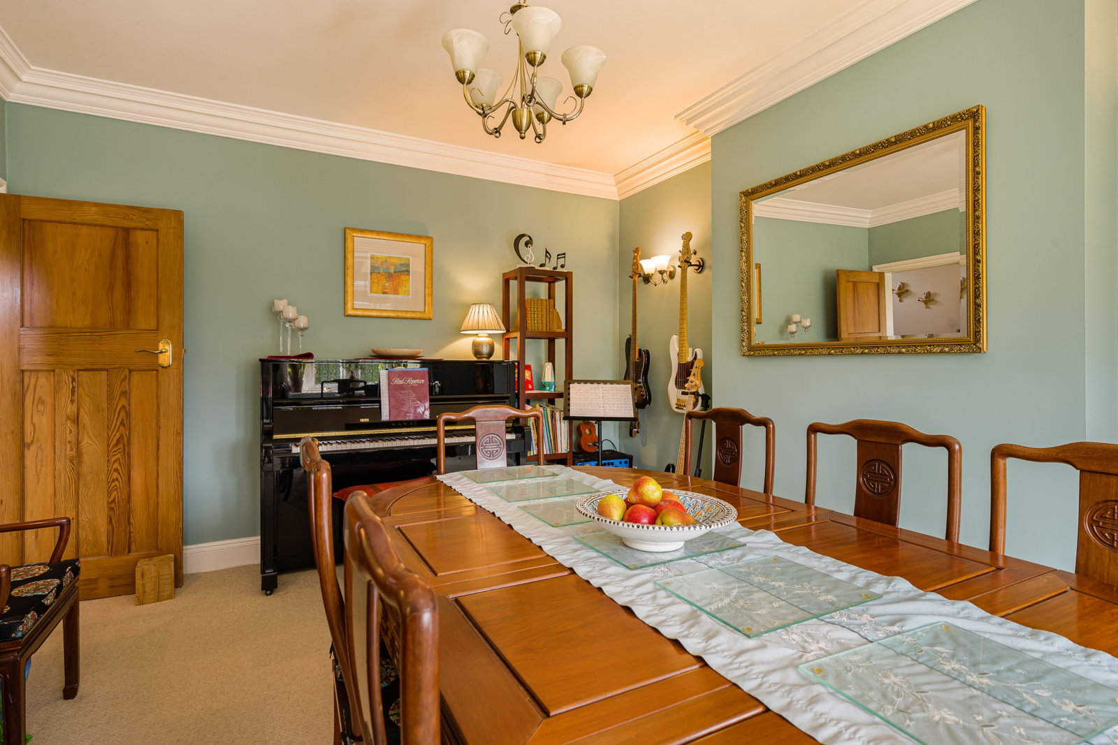 Detached House in Grantham