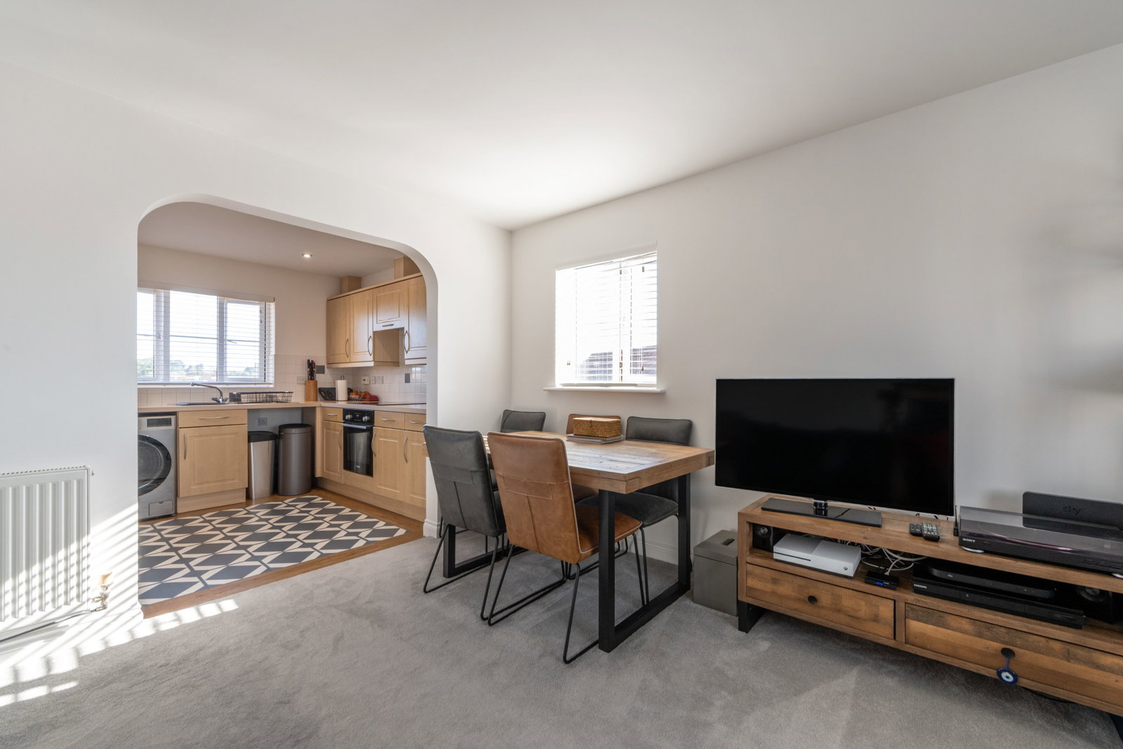 Flat for sale in Yeovil, Merevale Way, Yeovil, BA21 3UW