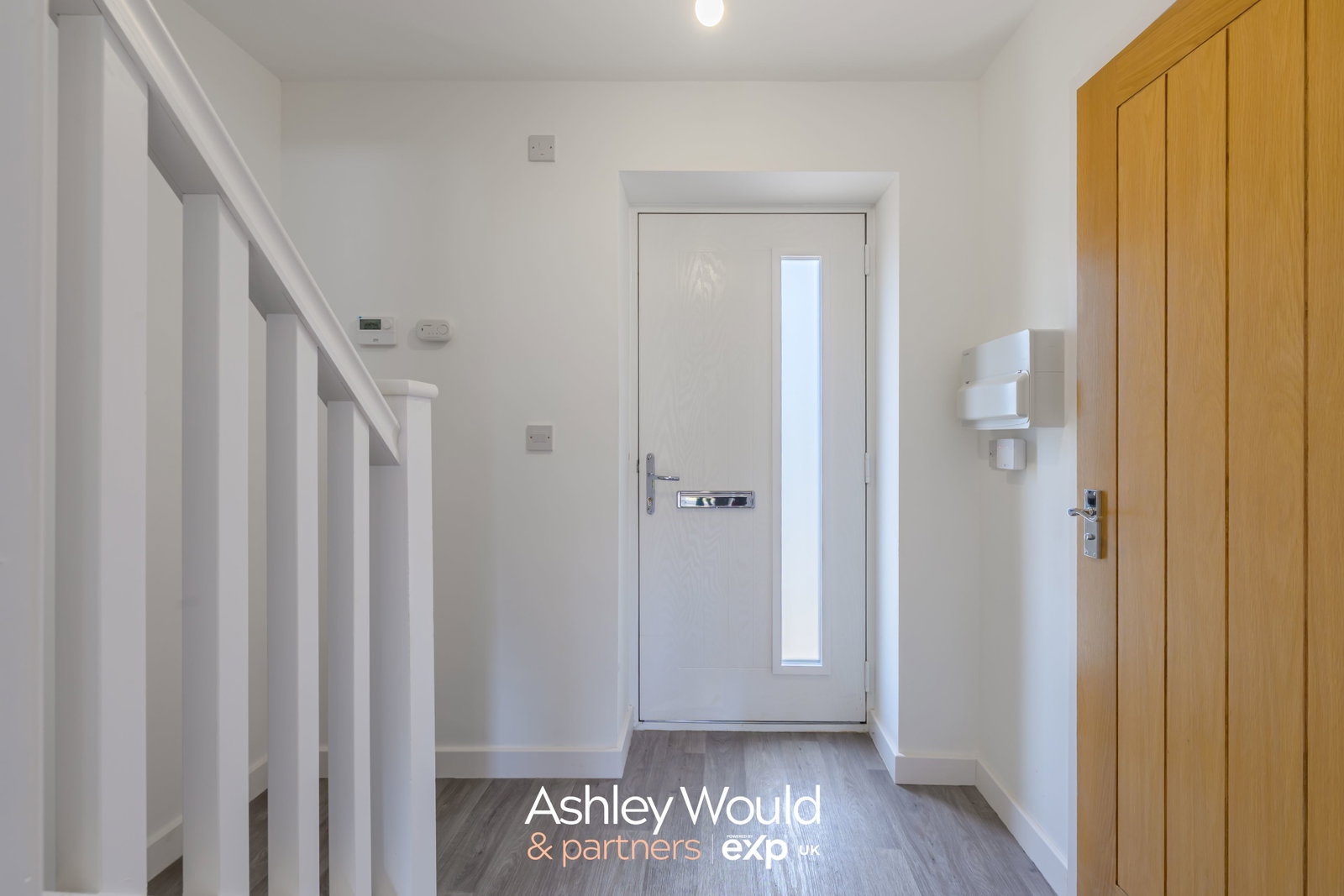 Semi Detached House for sale in Dudley, Shaw Road, Dudley, DY2 8TP