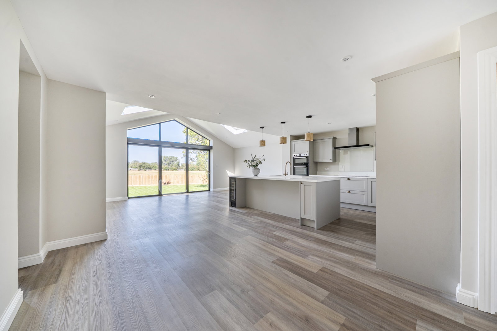 Bungalow in Malmesbury 3