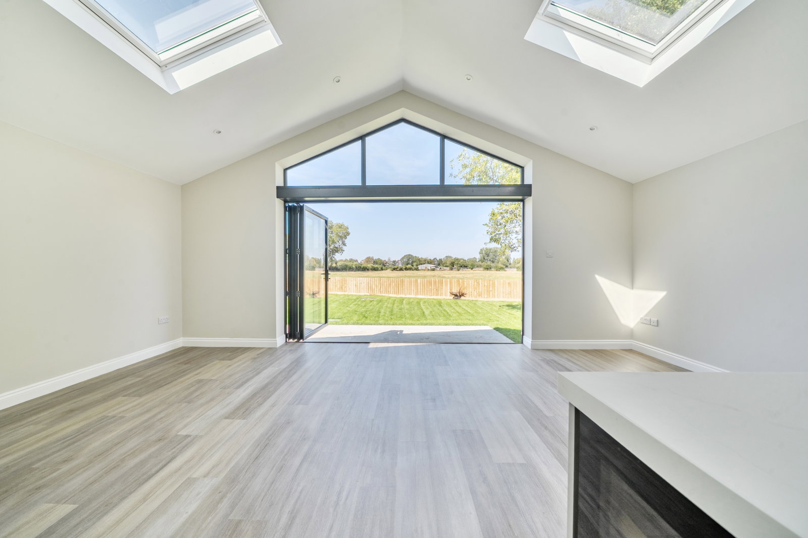 Bungalow in Malmesbury 4