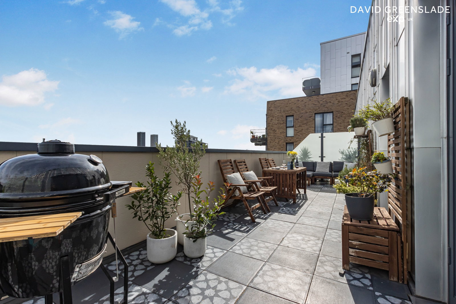 Apartment for sale in London, Staith Court, Nicholson Square, Bow River Village, E3