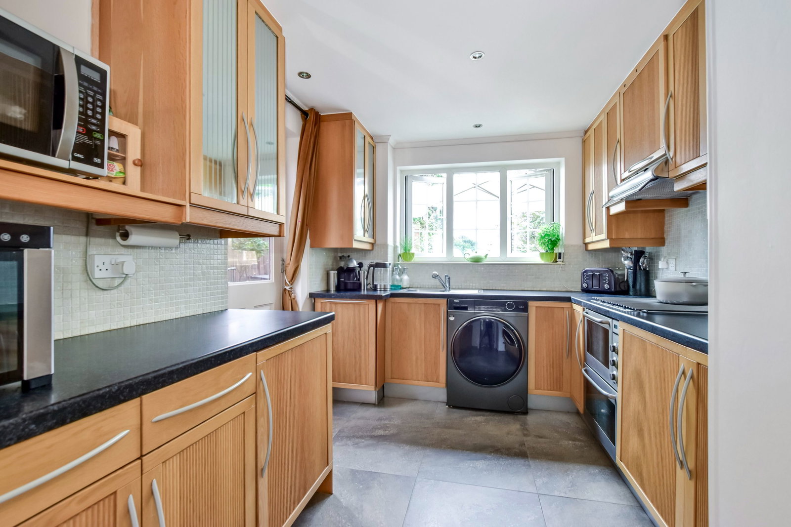Semi Detached House in Kings Langley