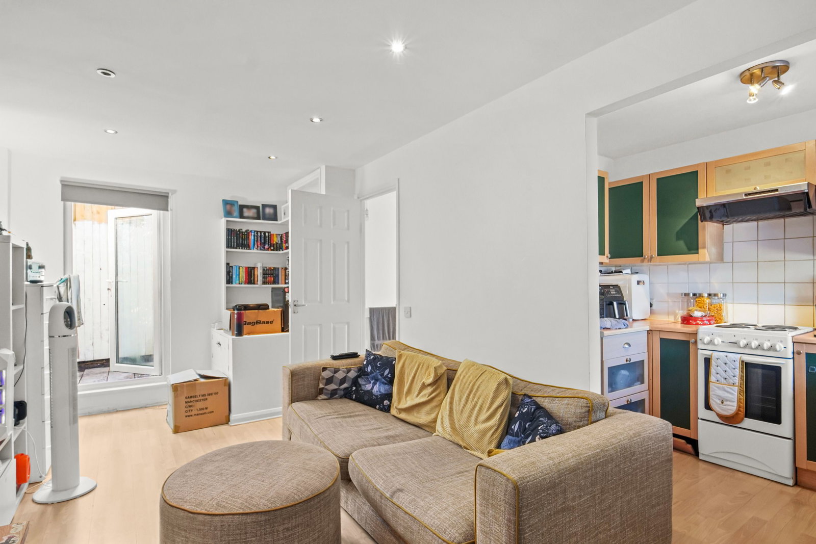Apartment in Milton Keynes 4