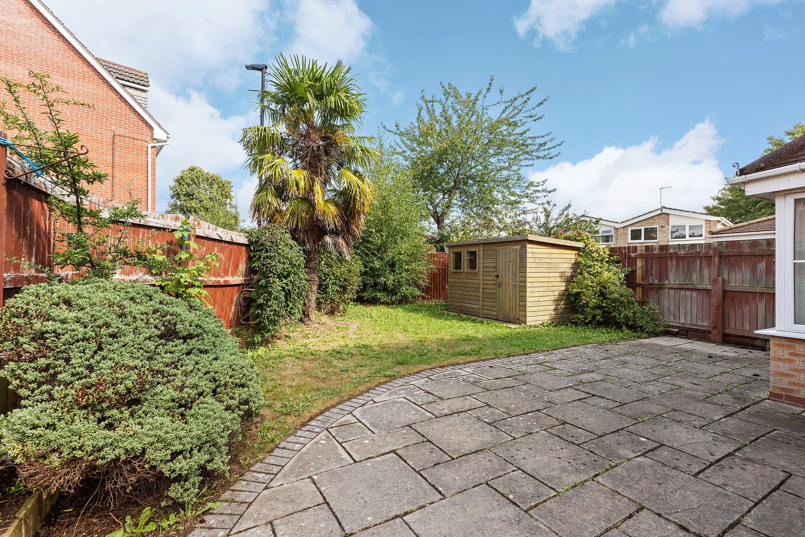 End Of Terrace House for sale in York, Tedder Road, York, YO24 3JD, 1145 m²