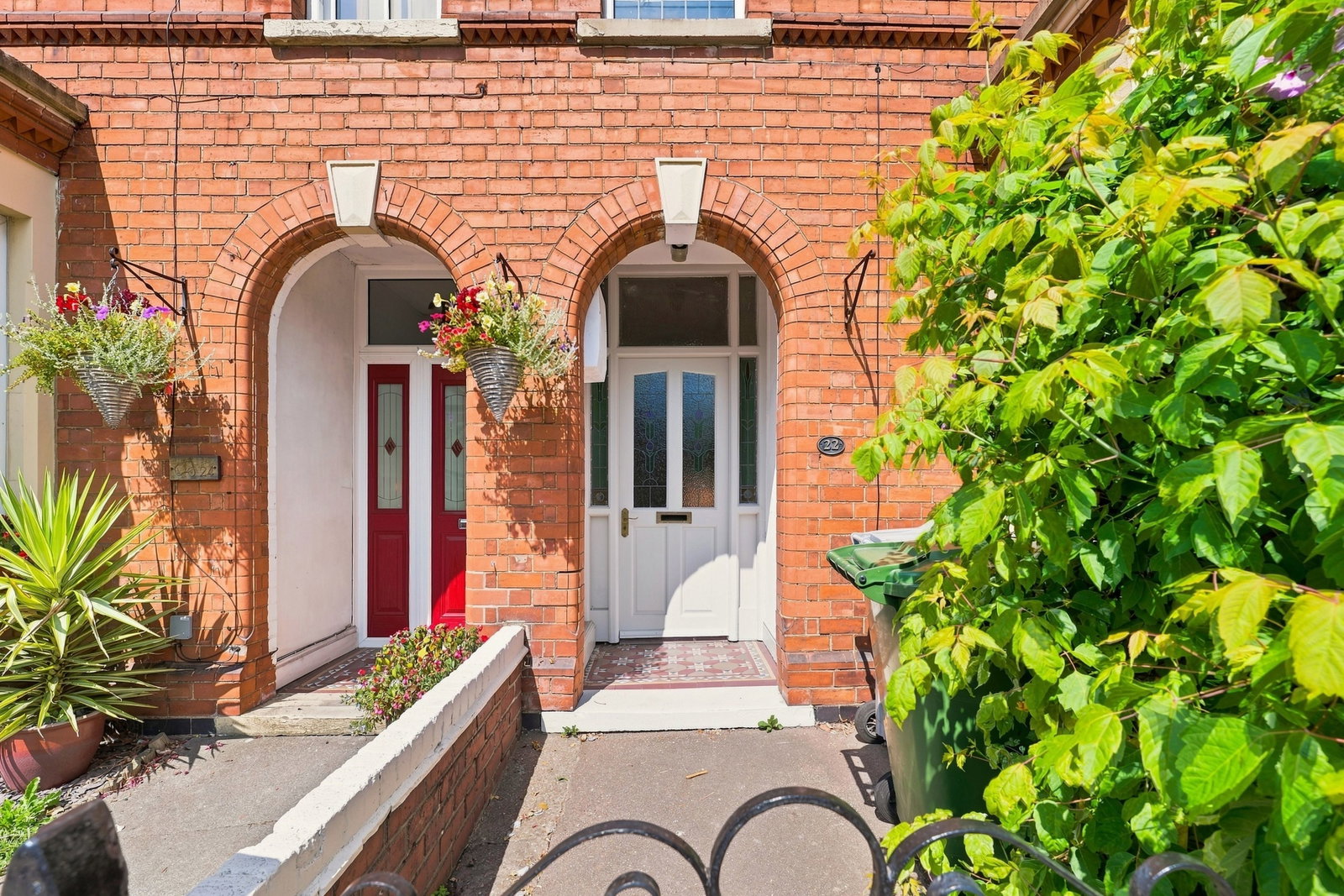 End Of Terrace House in Newark