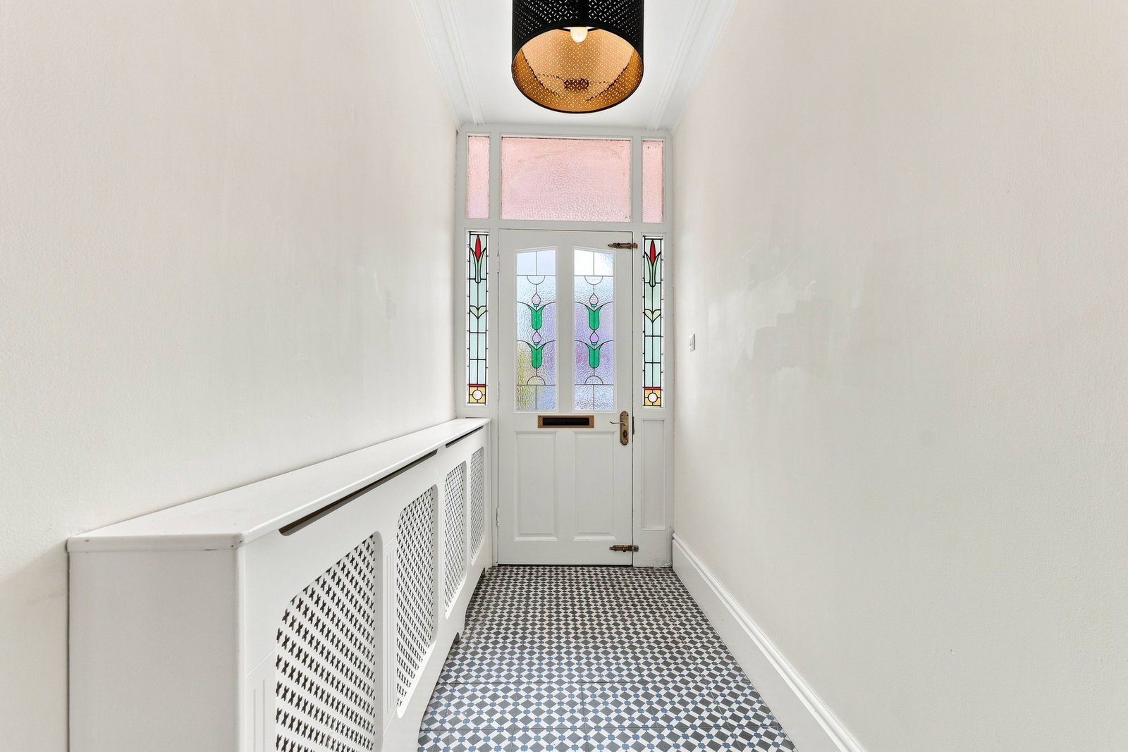 End Of Terrace House in Newark