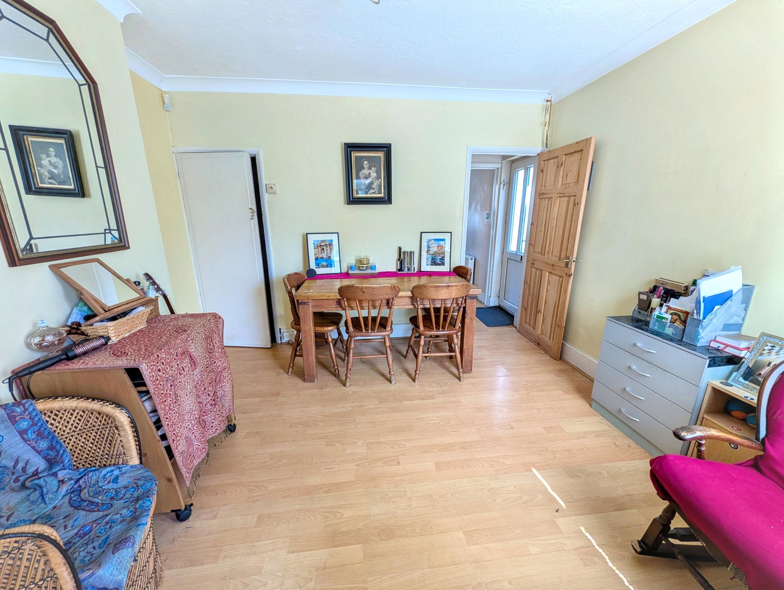 Semi Detached House in Clacton-on-sea