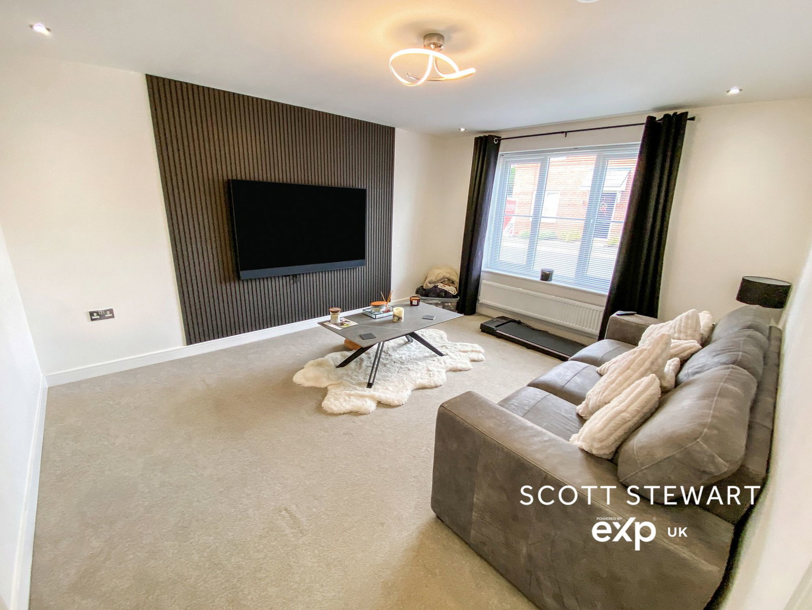 Detached House in Peterborough 2