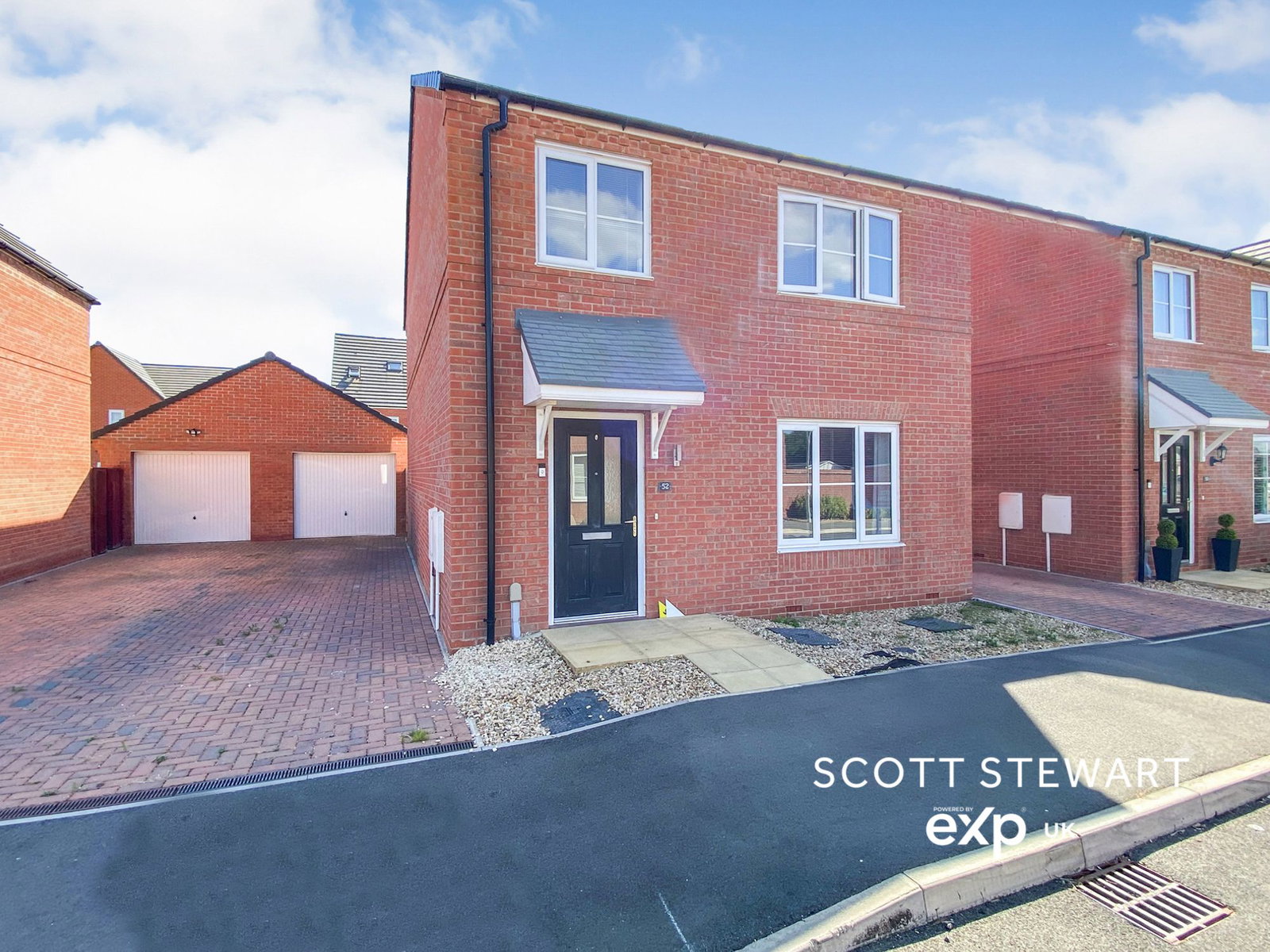Detached House in Peterborough
