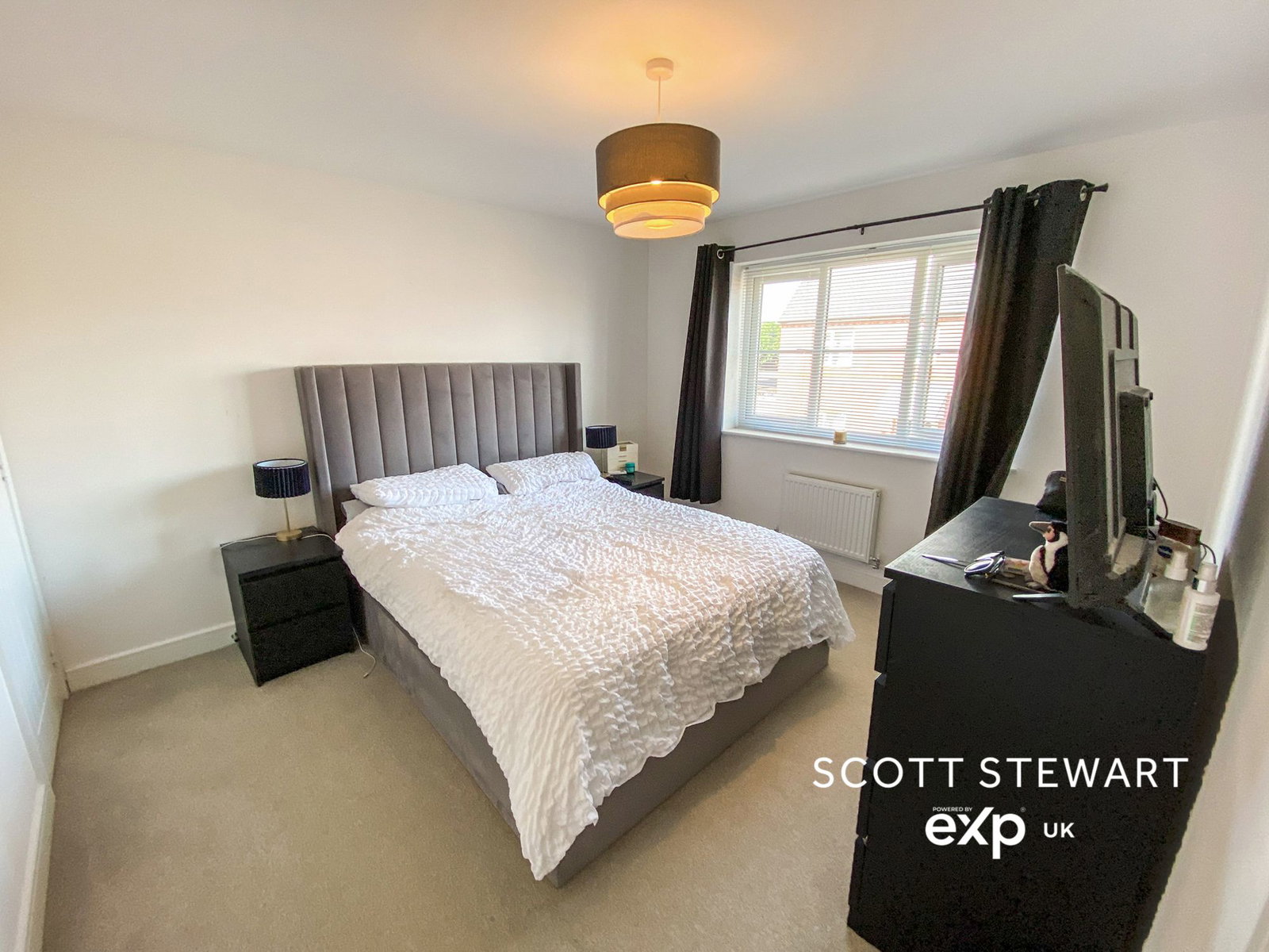 Detached House in Peterborough 5