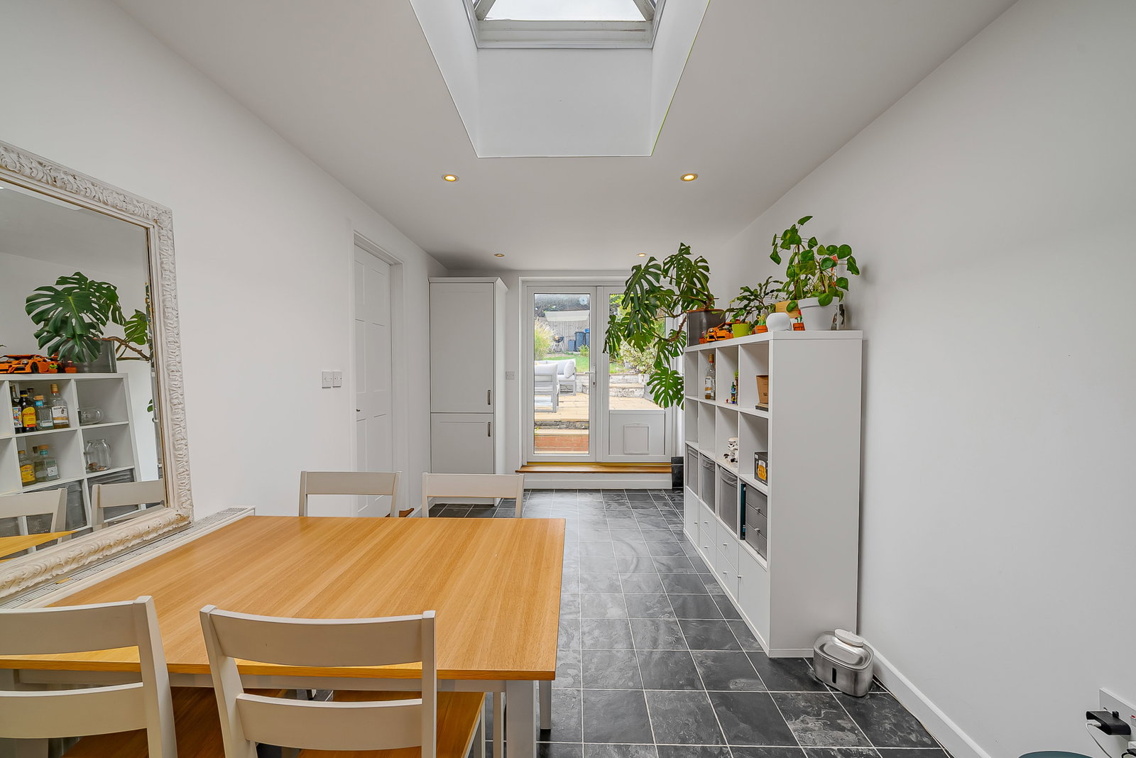 Semi Detached House for sale in Hemel Hempstead, Cotterells, Hemel Hempstead, HP1, 936 m²