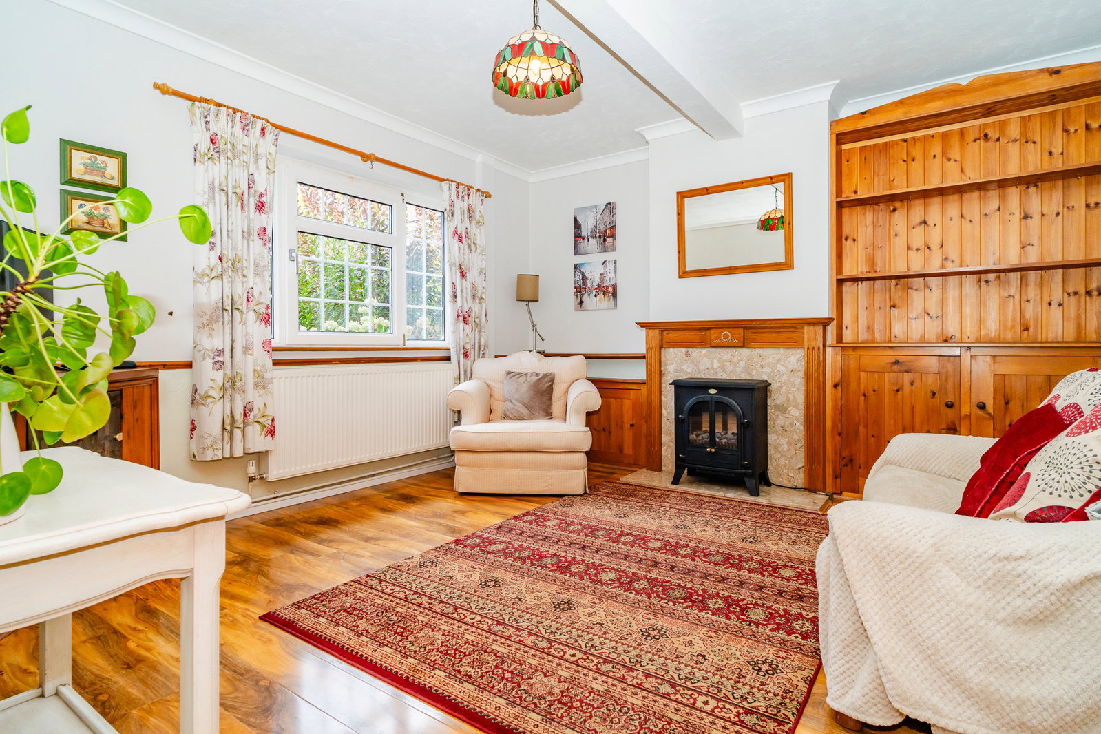 Semi Detached House in Tunbridge Wells 3