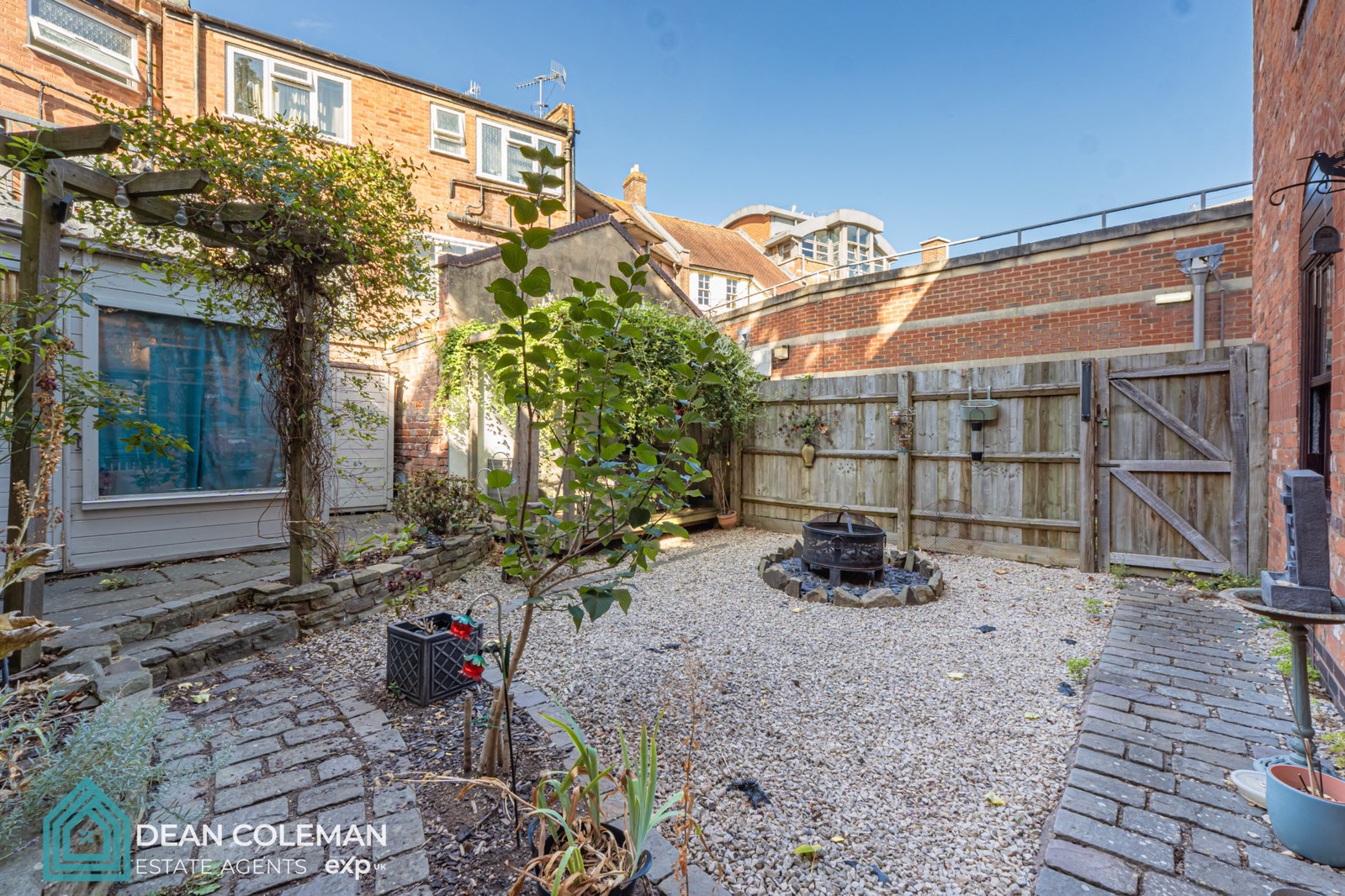 Flat for sale in Worcester, City Walls Road, Worcester, 509 m²