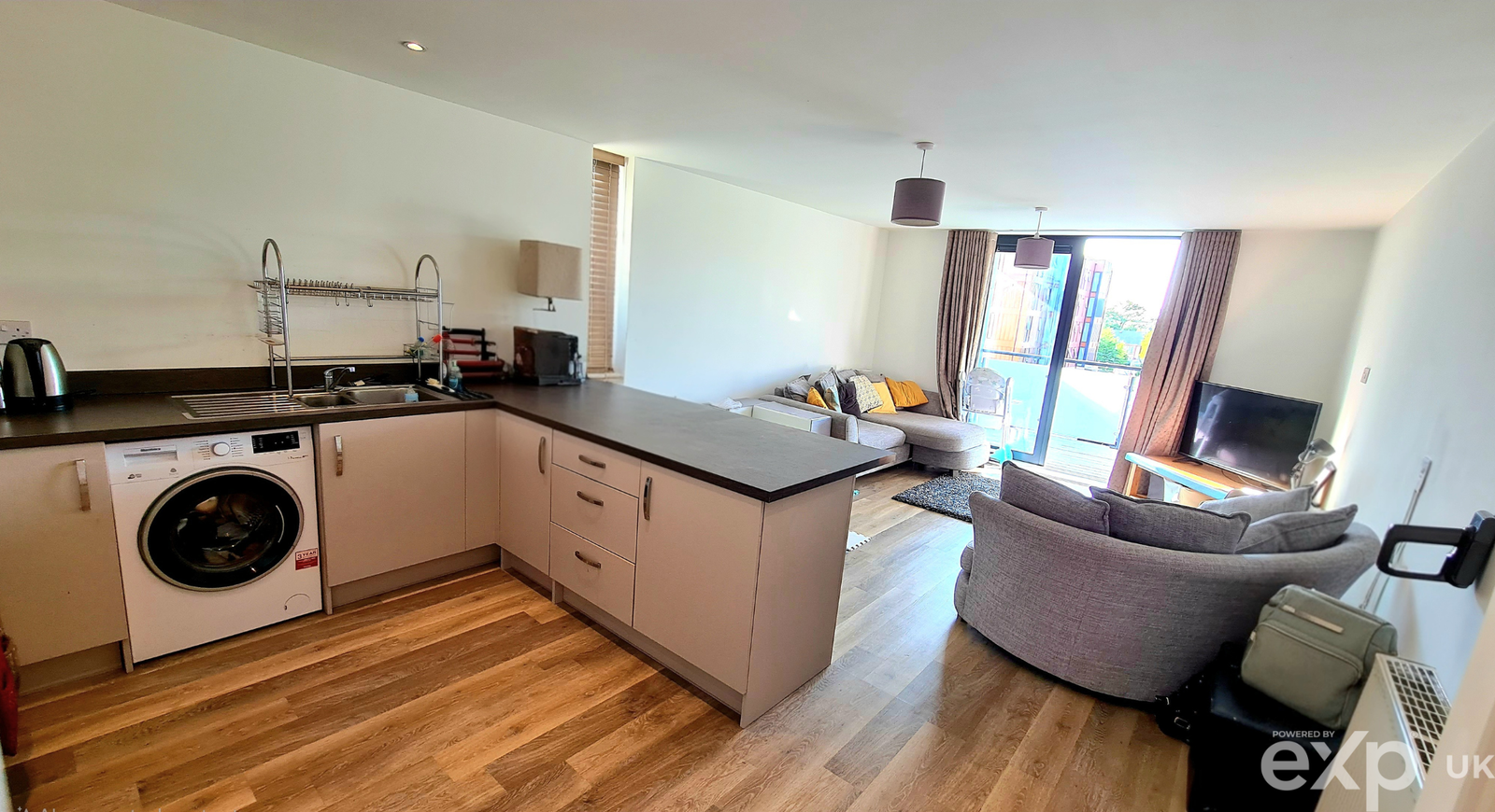 Flat for sale in Borehamwood, Horizon Place, Borehamwood, WD6