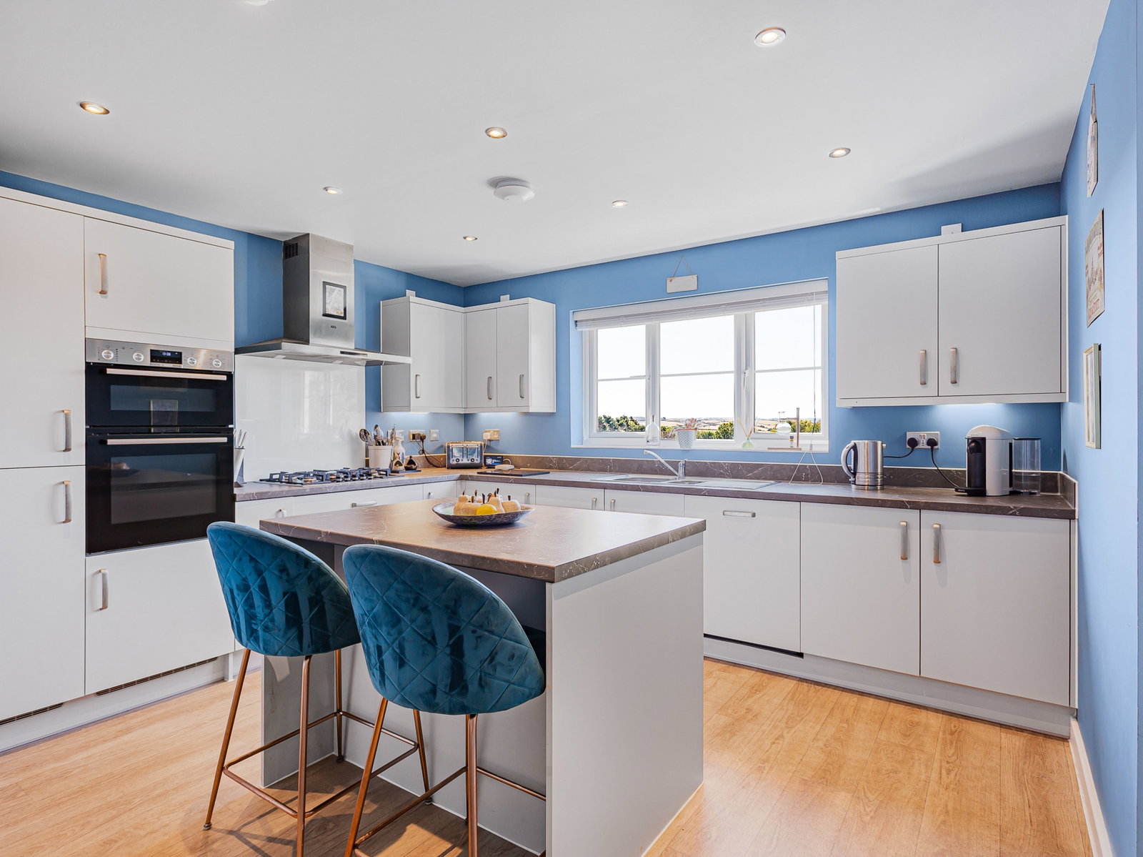 Detached House in Westward Ho! 5