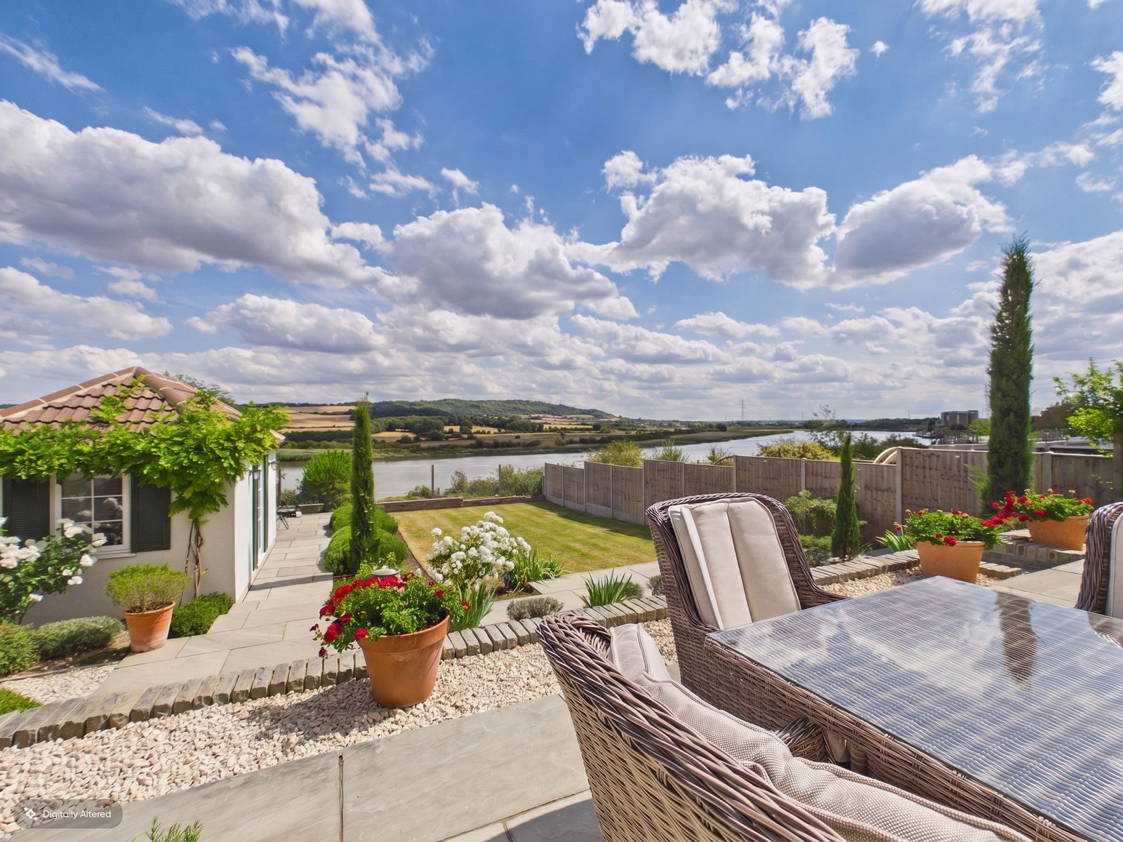 Semi Detached Bungalow in Rochester 2