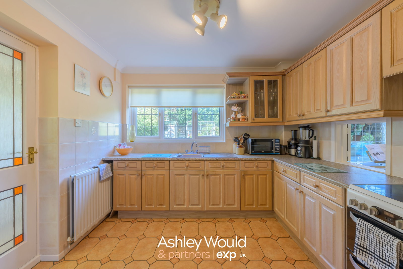 Detached House for sale in Halesowen, Woodbury Road, Halesowen, B62