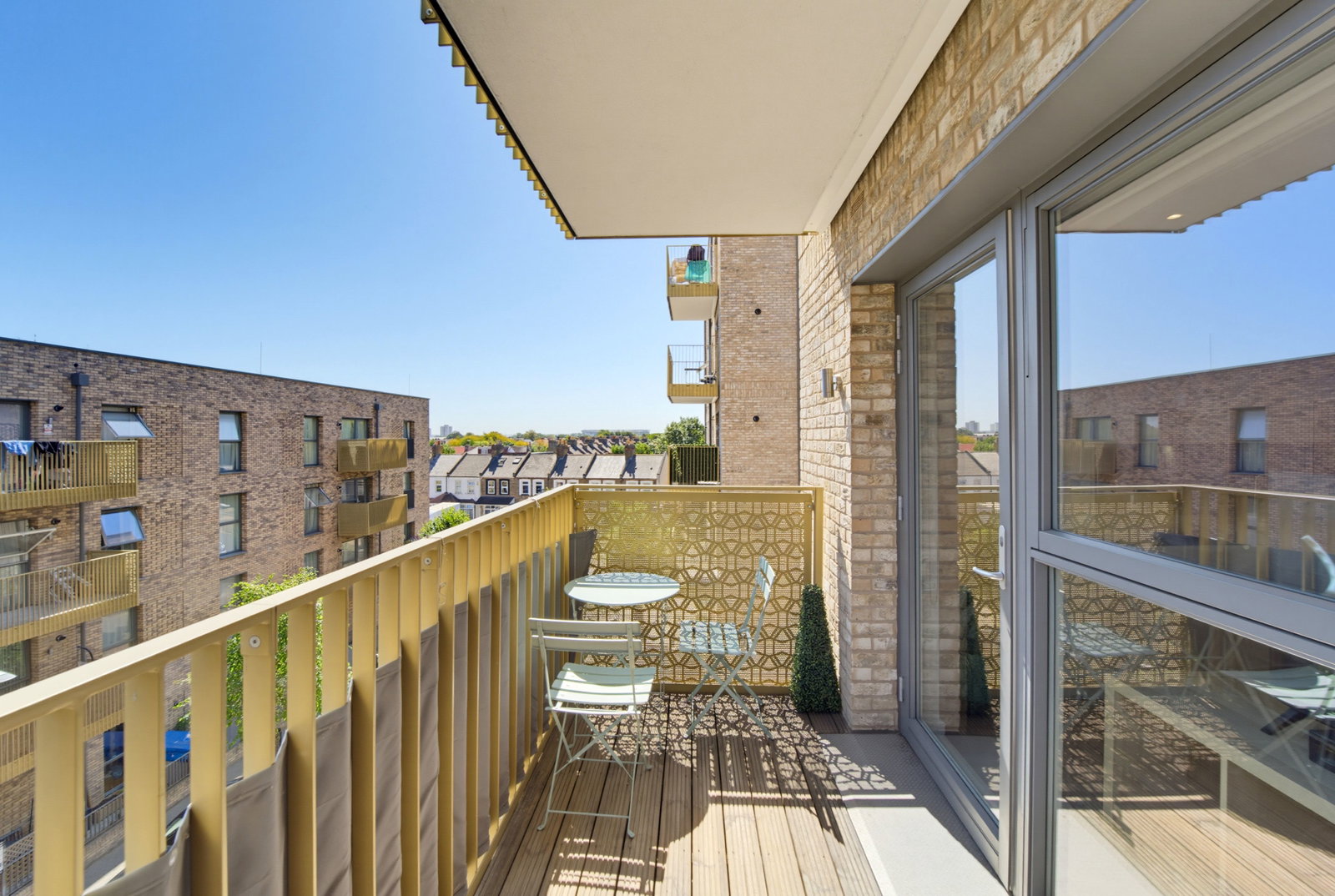 Apartment in Hounslow 5