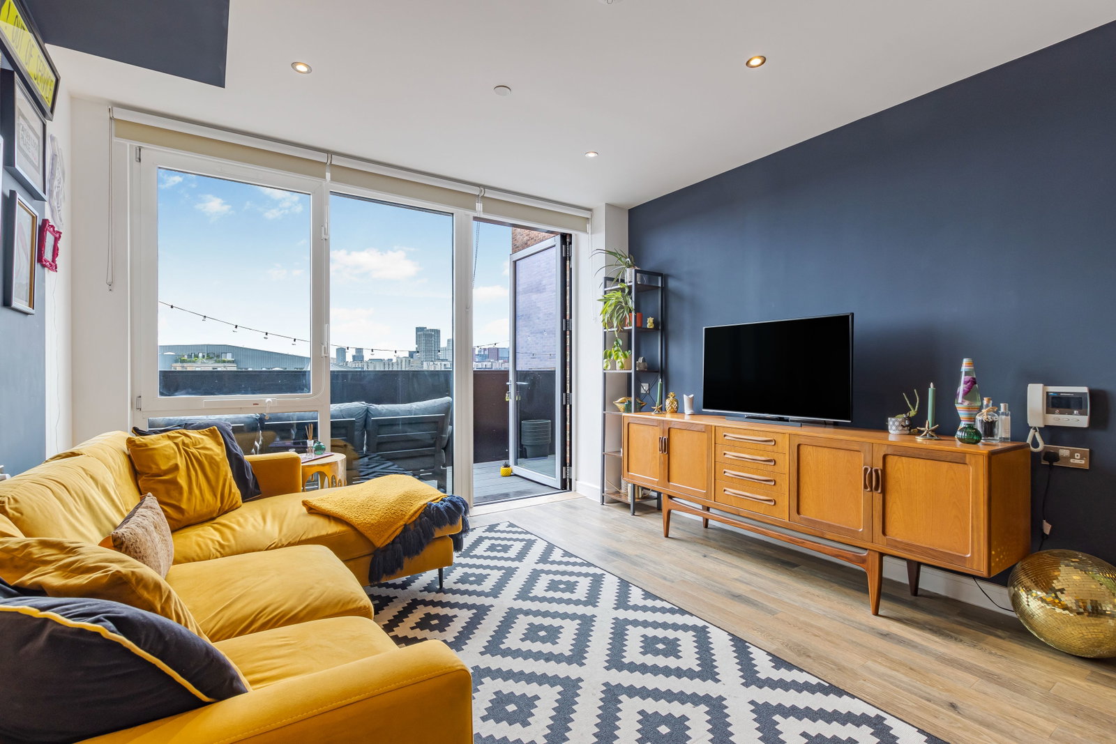 Apartment in London 3