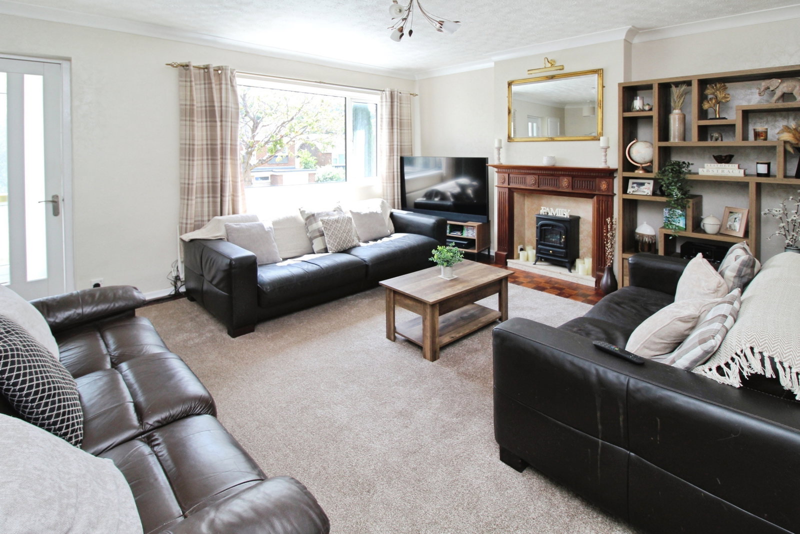 Semi Detached House in Ryton