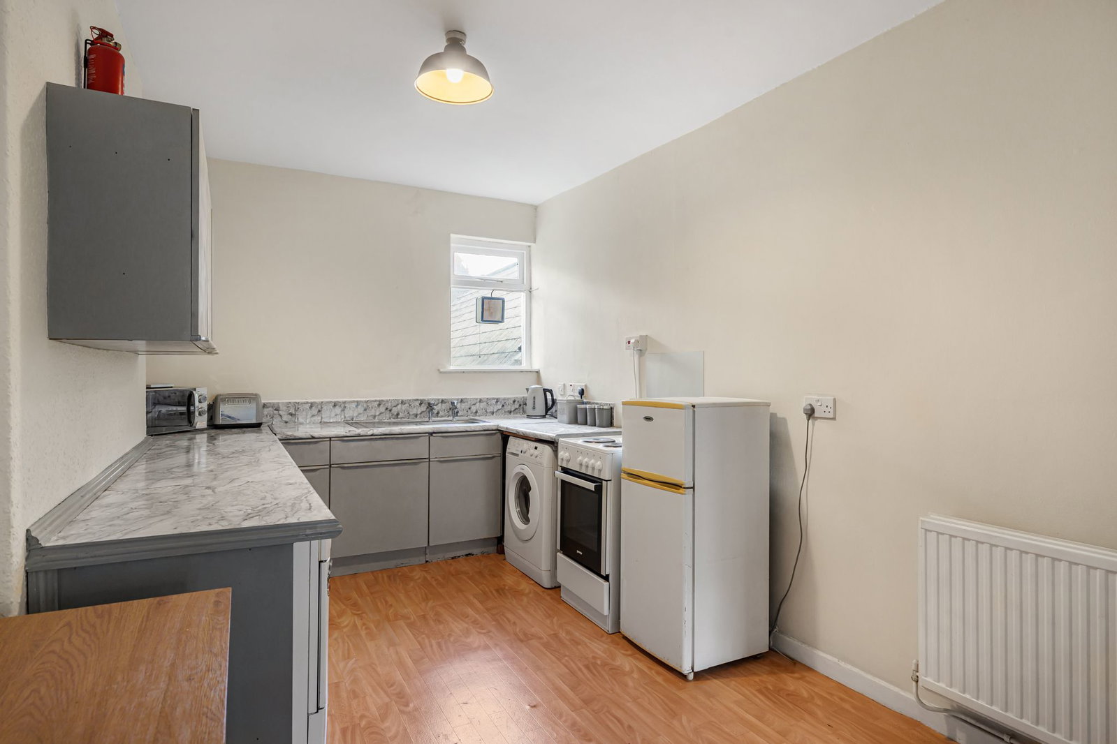 Flat in Pontypool 5