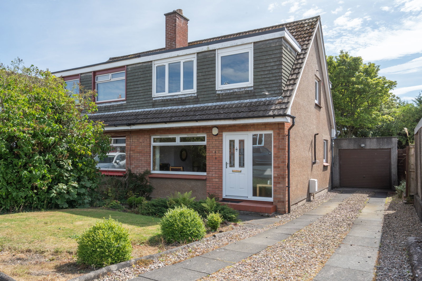 Semi Detached House in Kirkcaldy