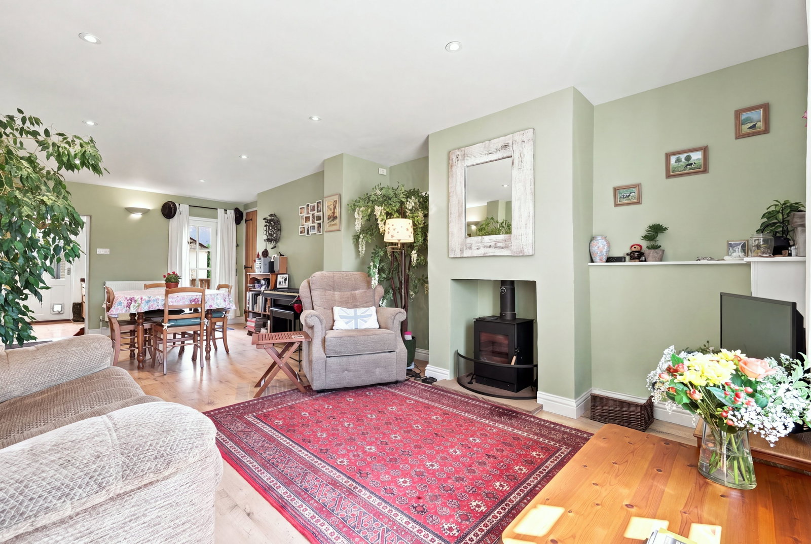 Terraced House in Canterbury 4