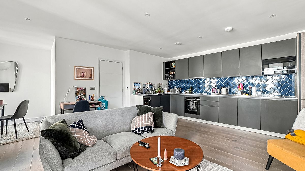 Apartment for sale in London, Gorsuch Place, London, E2 8HU