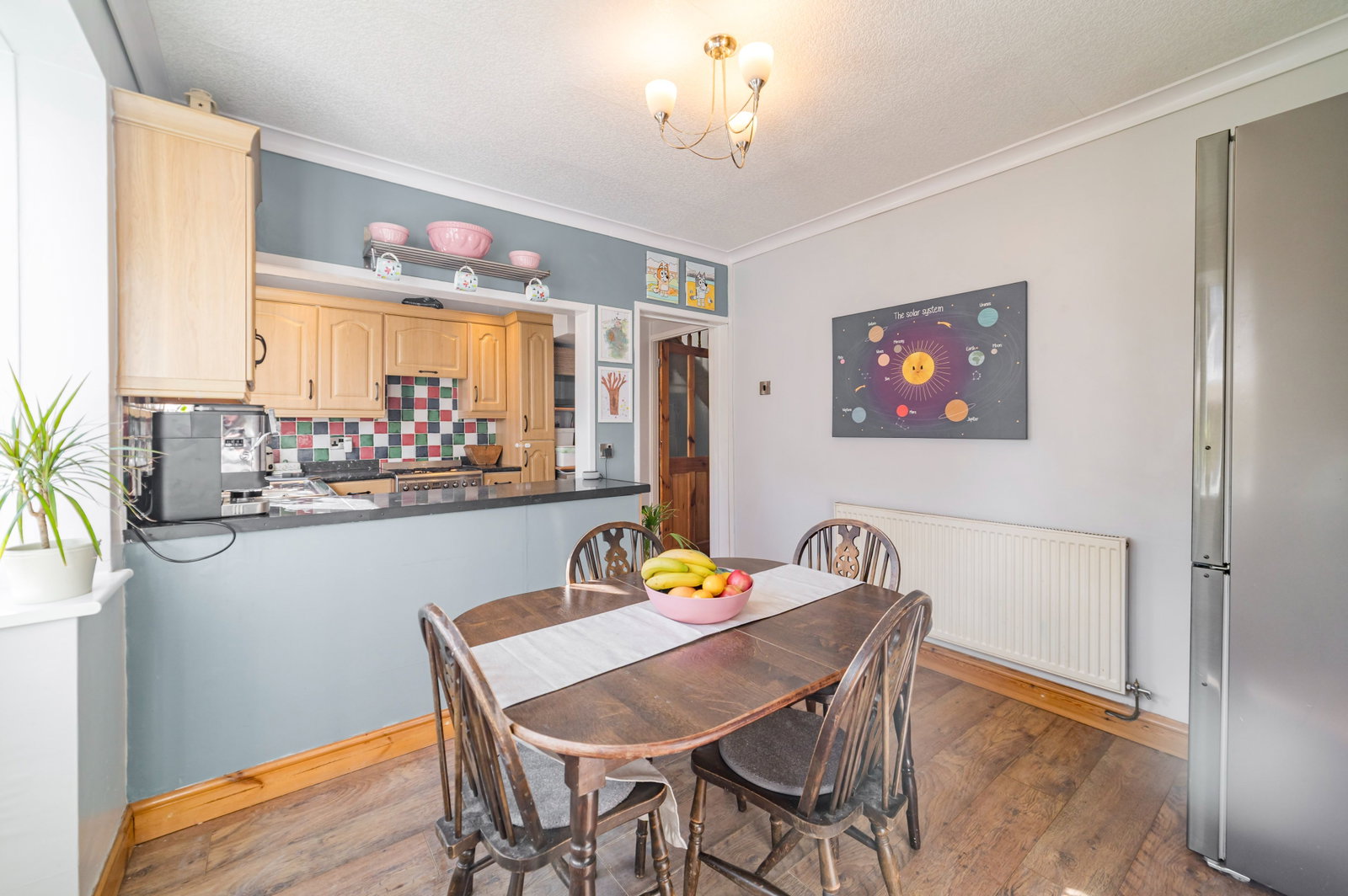 Semi Detached House for sale in Manchester, Chertsey Close, Gorton, Manchester, M18, 1167 m²