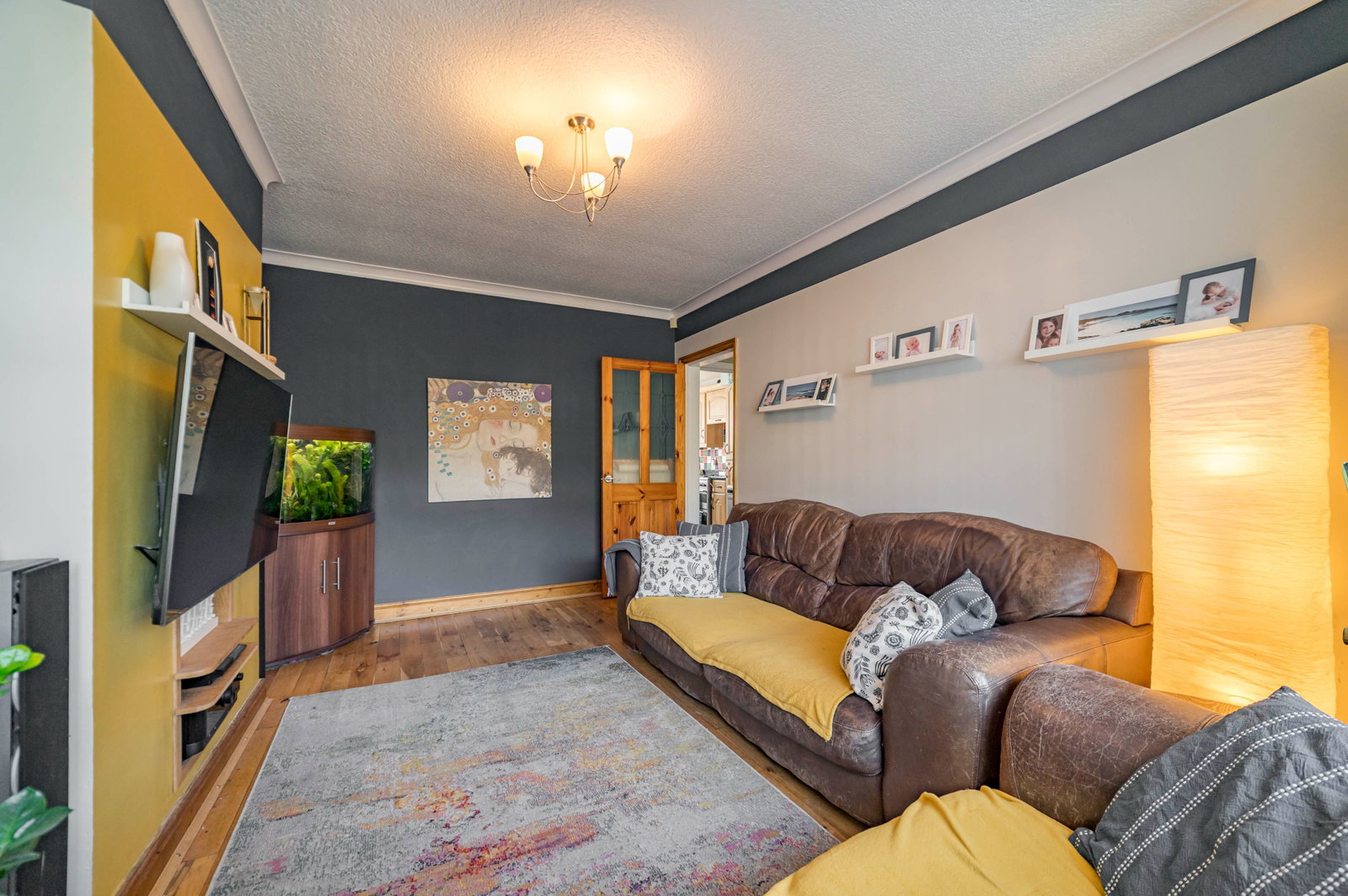 Semi Detached House for sale in Manchester, Chertsey Close, Gorton, Manchester, M18, 1167 m²